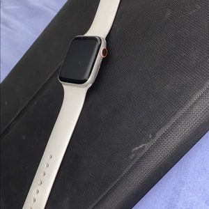 Apple Watch series 5